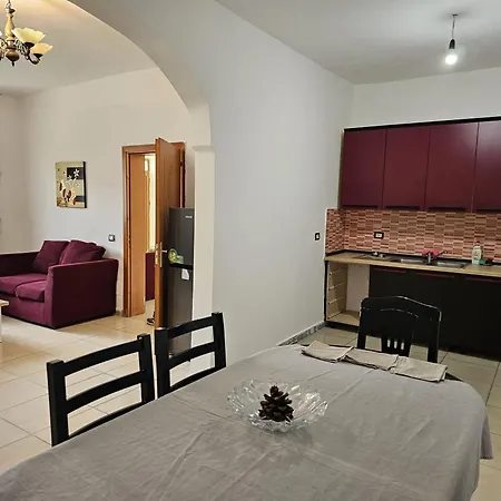 Peza Garden House * Durres